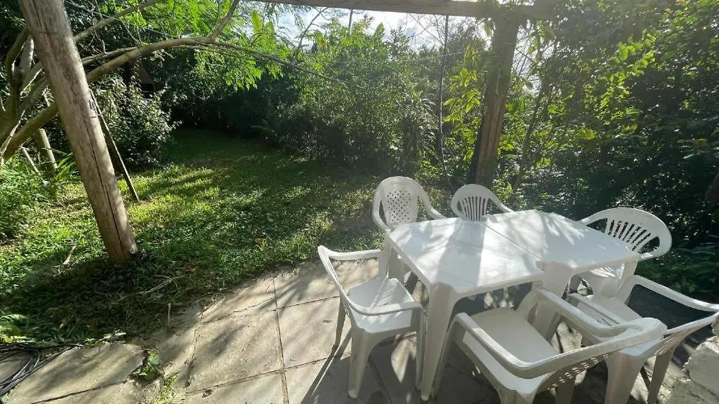Casa de Férias Casa Amarela De Cacupe Vila Florianópolis Brasil